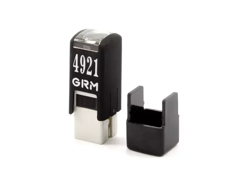 GRM4921 12x12mm
